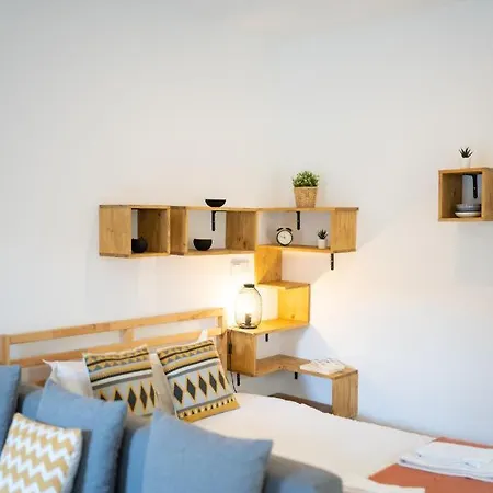 Hill House - No. 599b ליסבון